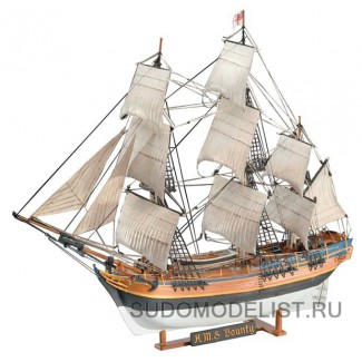 Парусник HMS Bounty